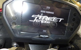 TRIUMPH STREET TRIPLE RS 2025