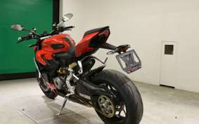 DUCATI STREETFIGHTER V2 2023