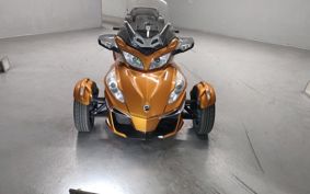 BRP CAN-AM Spyder RT LTD 2016 ..