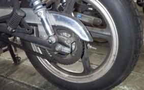 YAMAHA YB125SP 2015