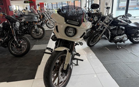HARLEY FXLRST 2024 YXZ