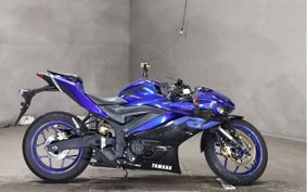 YAMAHA YZF-R25 RG10