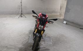DUCATI STREET FIGHTER 1100S 2011 F100AA