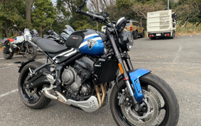TRIUMPH TRIDENT 660 2025 L21U4X