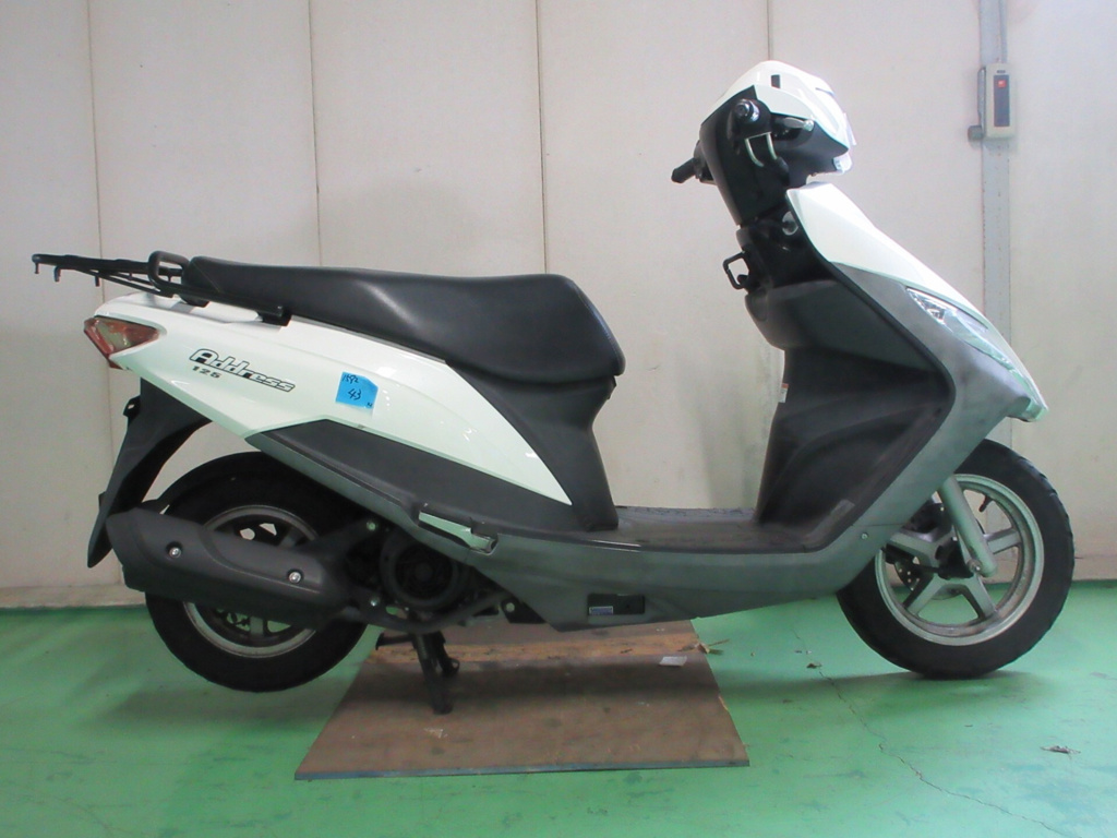 Фото Suzuki ADDRESS V125 с японского аукциона