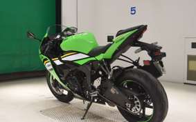 KAWASAKI NINJA ZX-6R A 2026 ZX636J