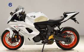 YAMAHA YZF-R7 2024 RM39J