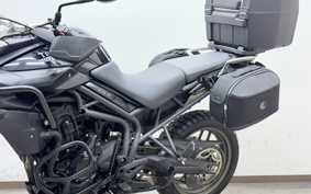 TRIUMPH TIGER 800 2014 TRE15B