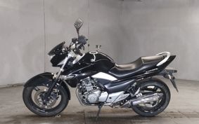SUZUKI GSR250 GJ55D