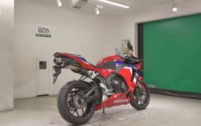 HONDA CBR600RR 2021 PC40