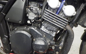 YAMAHA FZ400 1997 4YR