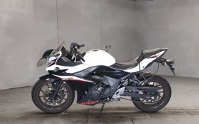 SUZUKI GSX250R DN11A