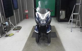 YAMAHA TRICITY 125 A SE82J