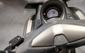 YAMAHA N-MAX 125 SE86J