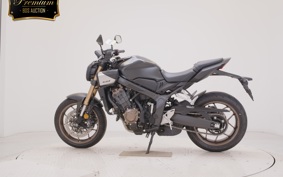 HONDA CB650R E-Clutch 2018 RH17