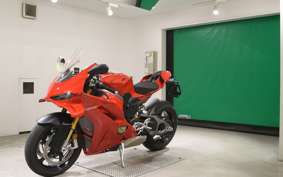 DUCATI PANIGALE V4 S 2025