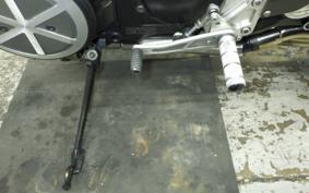 YAMAHA VMAX 2004