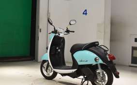 YAMAHA E-VINO 2013 SY11J