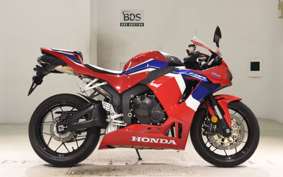 HONDA CBR600RR 2021 PC40