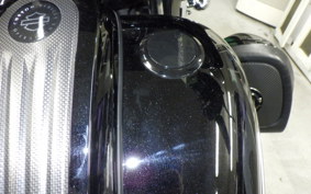 HARLEY FLHXSE 1800CVO 2015