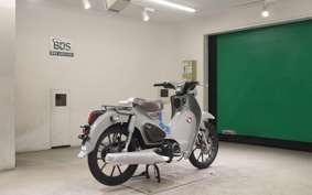 HONDA C125 SUPER CUB 2013 JA71