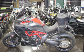 DUCATI DIAVEL Carbon 2013 G100A