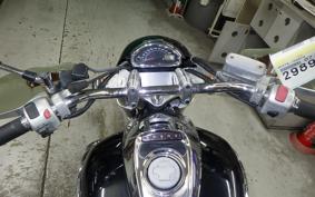 SUZUKI BOULEVARD 400 2013 VK57A