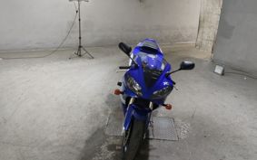 YAMAHA YZF-R1 2000 RN04