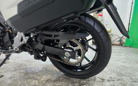 SUZUKI STROM 250 DS11A