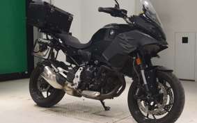 BMW F900XR