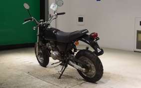 HONDA APE100<ﾌ･ﾀﾞ> 2012 HC07