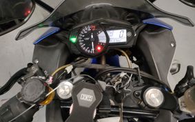 YAMAHA YZF-R25 RG10J