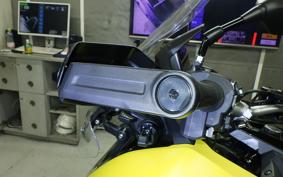 HONDA X-ADV 750 2025 RH21