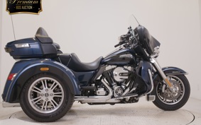 HARLEY FLHTCUTG TRIKE 2014