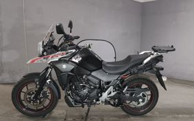 SUZUKI V-STROM 250 DS11A