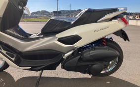 YAMAHA N-MAX SE86J