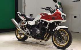HONDA CB1300SB SUPER BOLDOR A 2013 SC54
