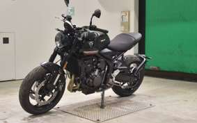 TRIUMPH TRIDENT 660 2026