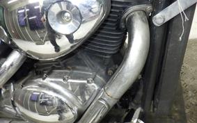 SUZUKI INTRUDER 400 Classic 2003