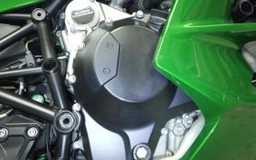 KAWASAKI NINJA H2 SX SE 2018 ZXT02A