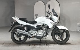 SUZUKI GSR250 GJ55D