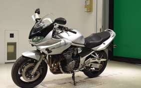 SUZUKI BANDIT 1200 S 2004 GV77A