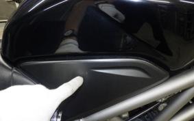 HONDA VTR 250 Gen. 2 2014 MC33