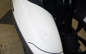 YAMAHA TRICITY 125 A  ヤネツキ 2000 SEC1J