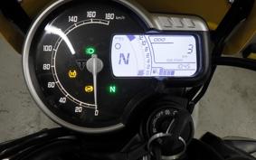 TRIUMPH SCRAMBLER 400XC 2026