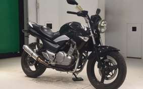SUZUKI GSR250