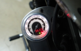 HARLEY XL883R 2002 CKM