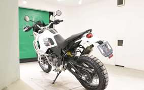 DUCATI DESSERT X 2022