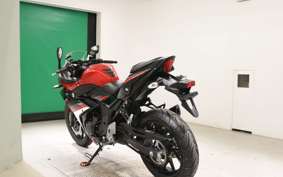 SUZUKI GSX250 R
