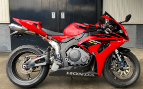 HONDA CBR1000RR 2010 SC57